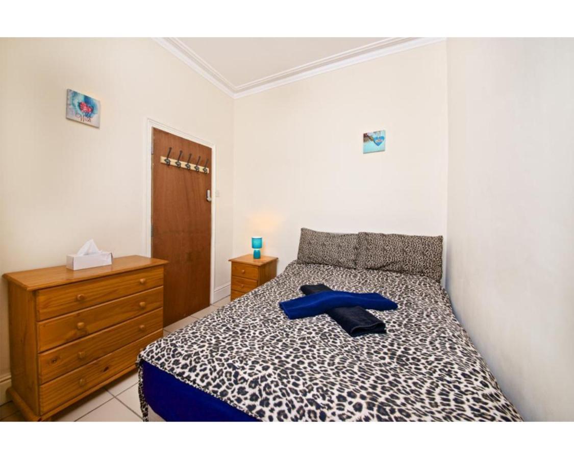 - Lawrence Road Aa1 Apartment