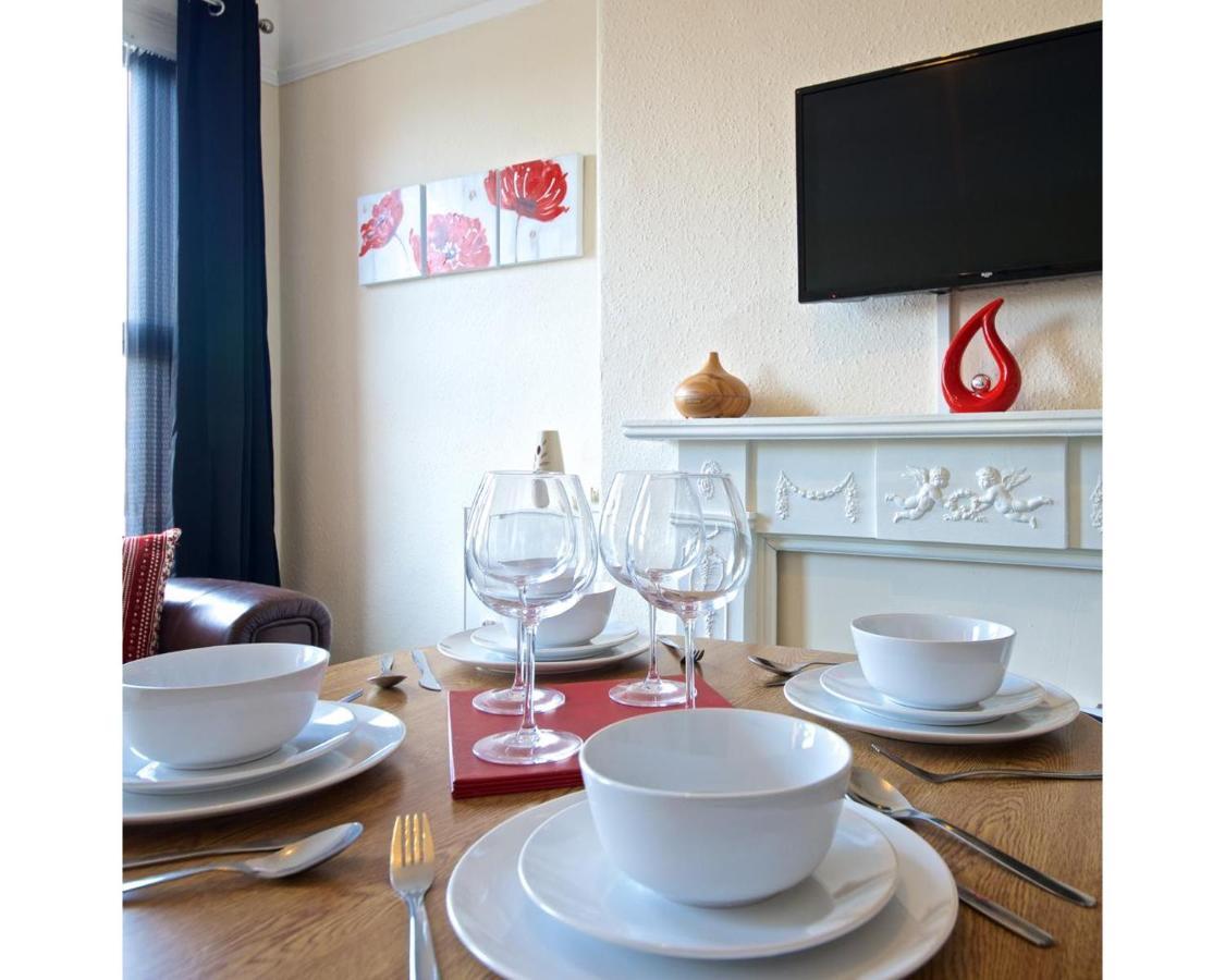 - Lawrence Road Aa1 Apartment