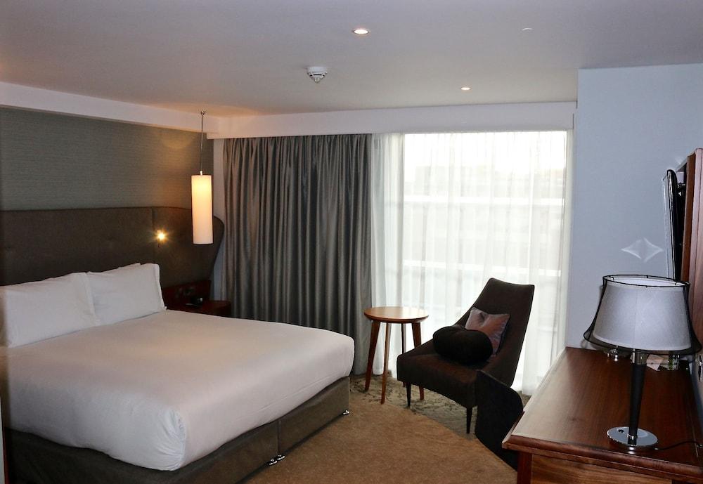 Hotel Doubletree By Hilton & 4*