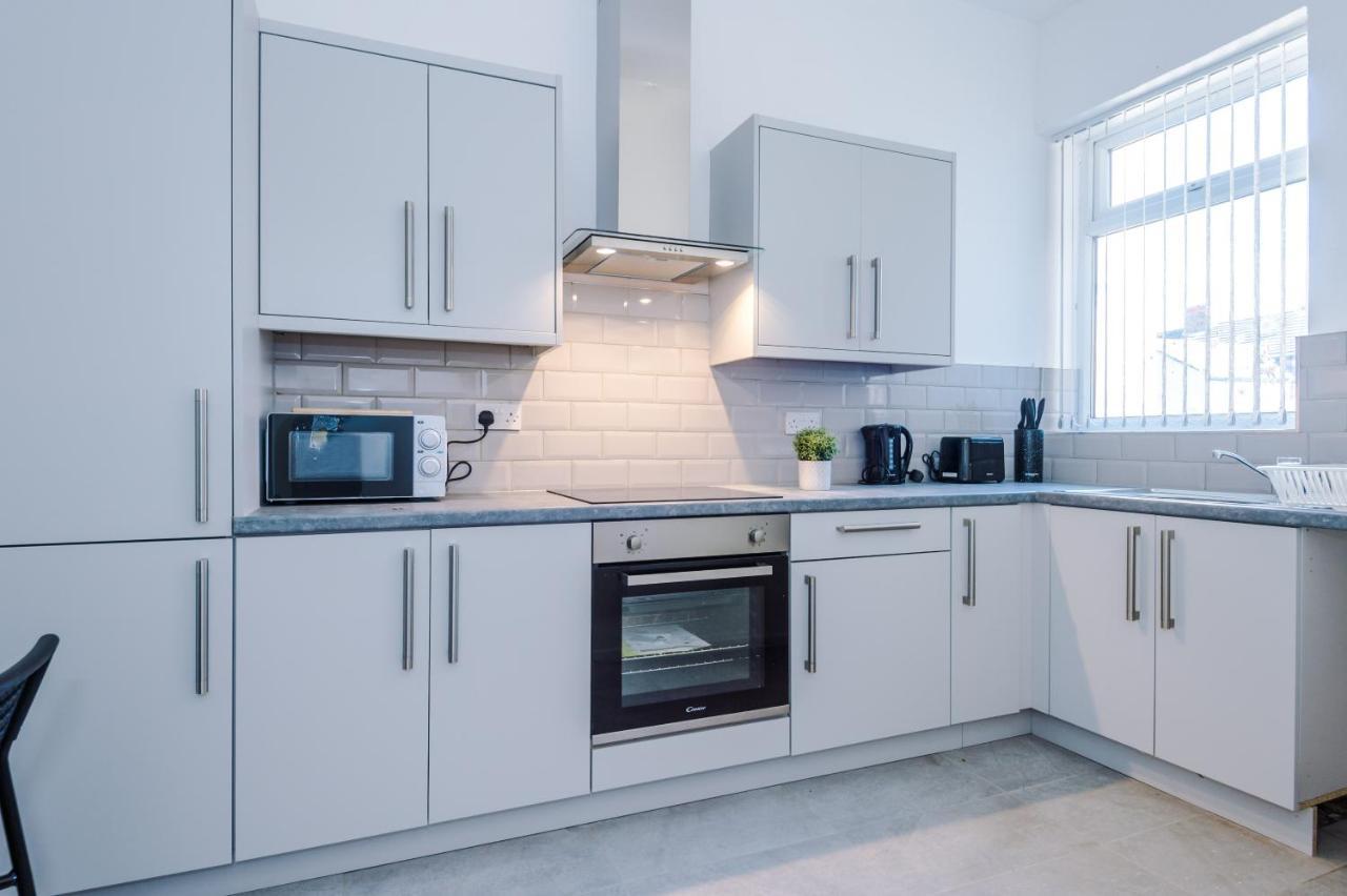 Cozy And Snuggly In Sleeps 4, Free Wifi & Netflix Apartment *