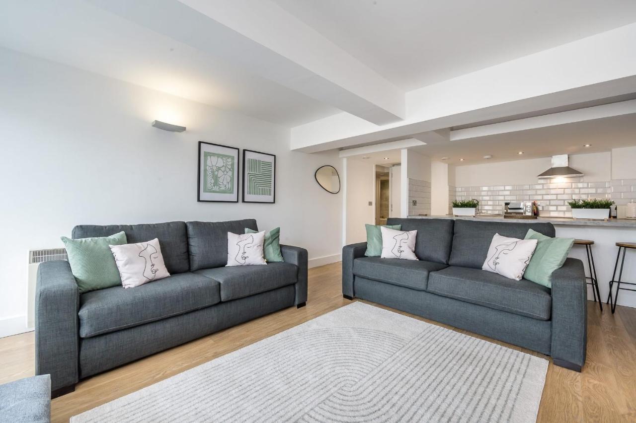 Host & - The Cavern Quarter Apartment
