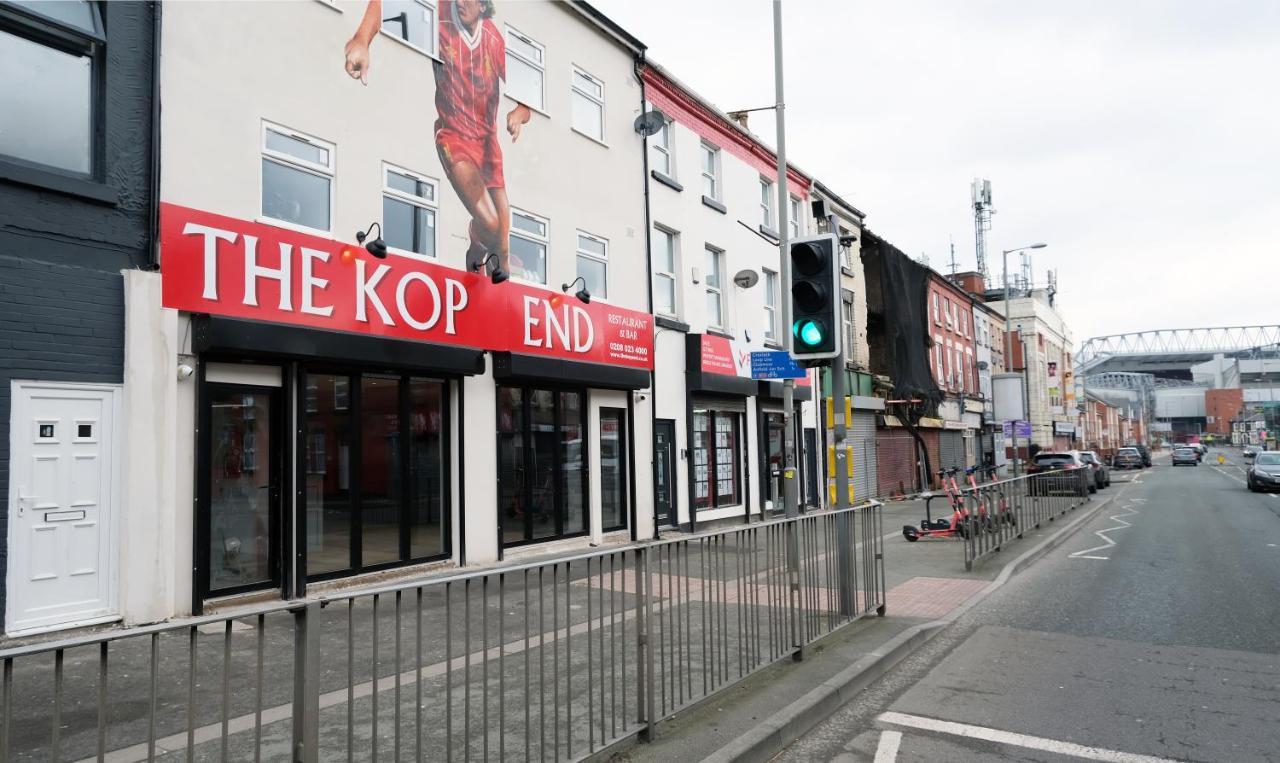 The Kop End Penthouse Apartment Liverpool
