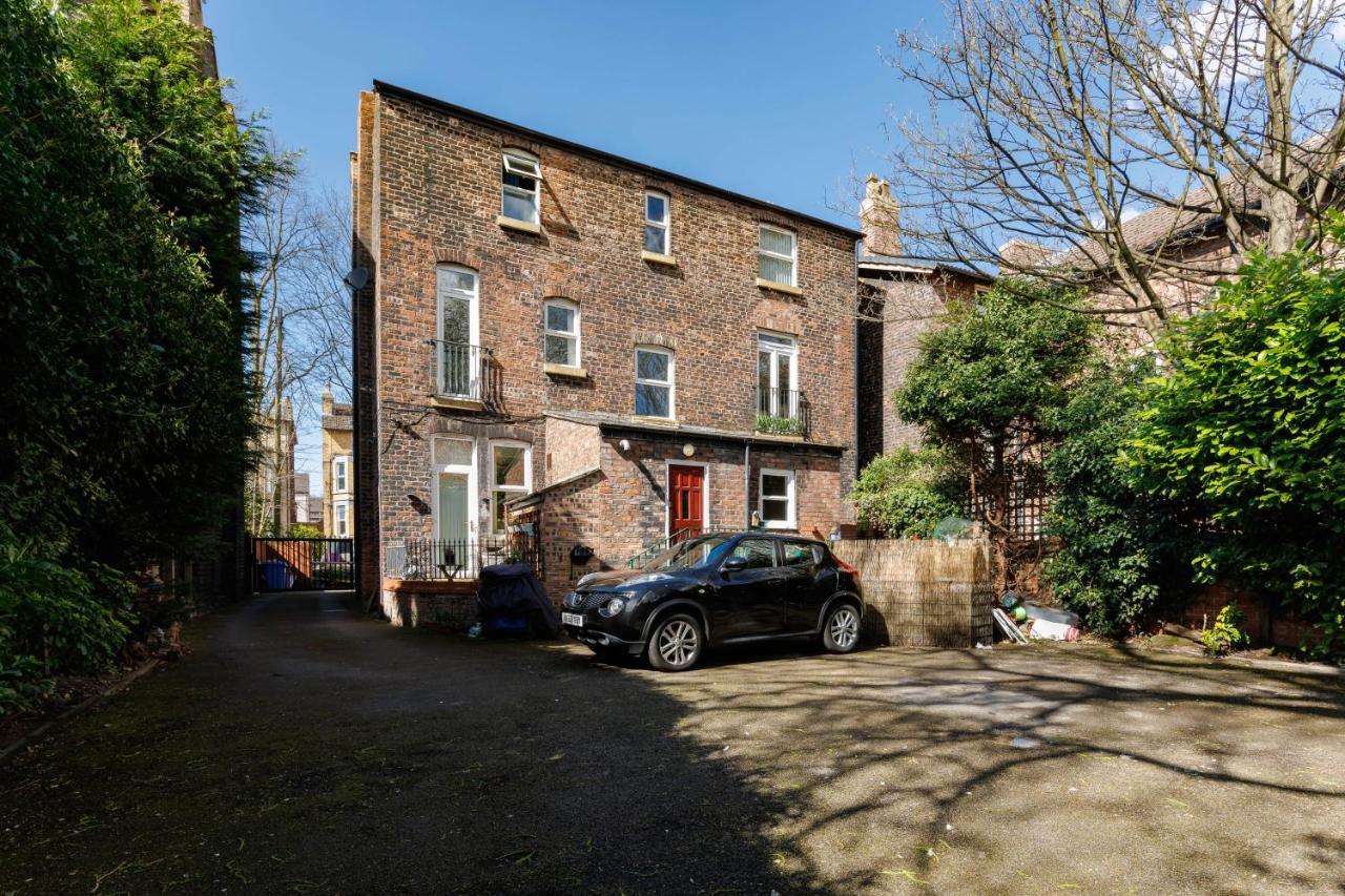 Apartment Flatzy - Stylish Abode On Doorstep Of Sefton Park *10 Minutes To Centre*