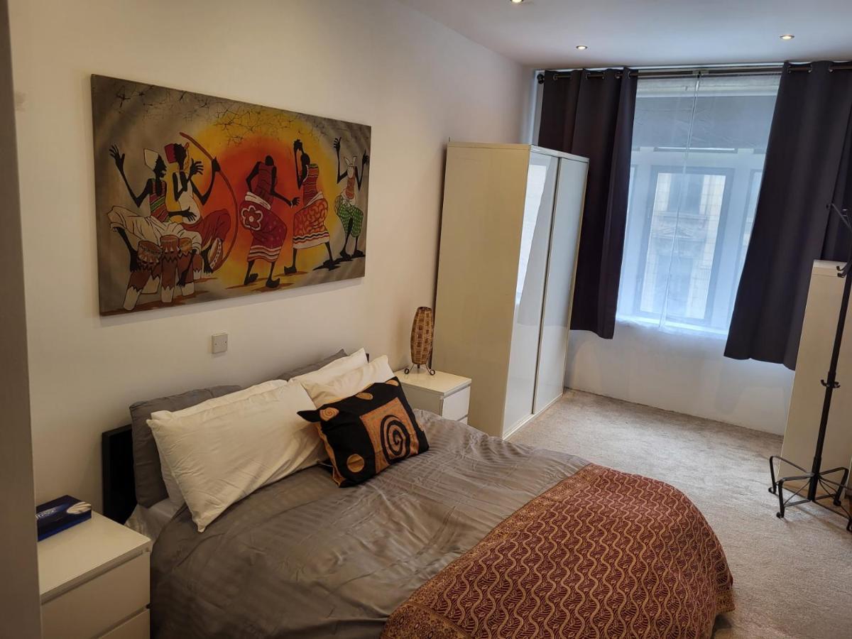 Luxury Centre Apartment