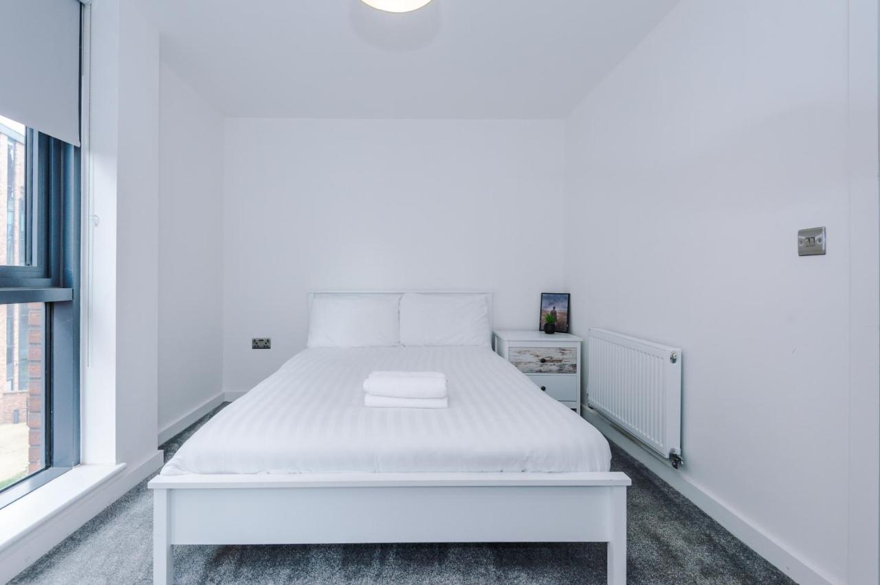 One Bedroom In The Heart Of *