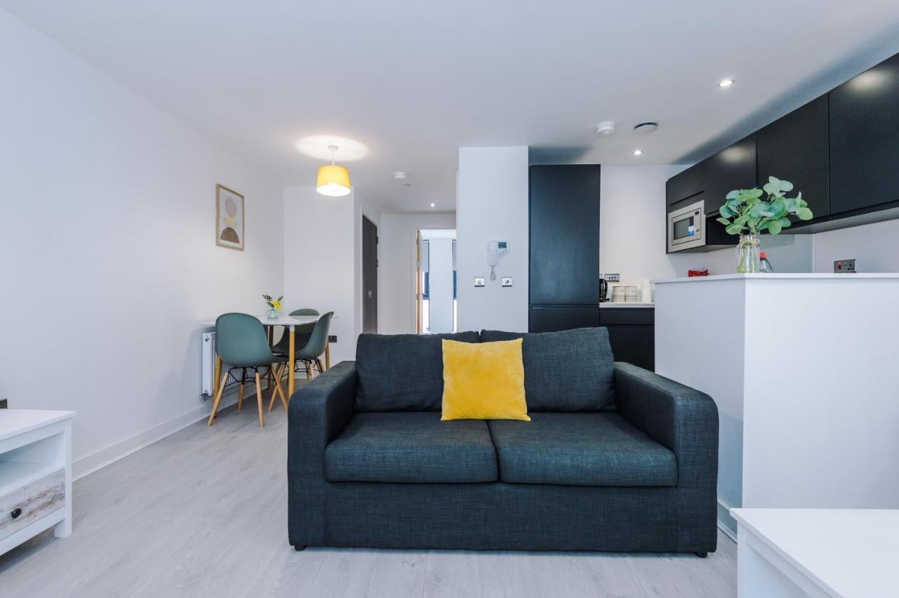 One Bedroom In The Heart Of * Liverpool