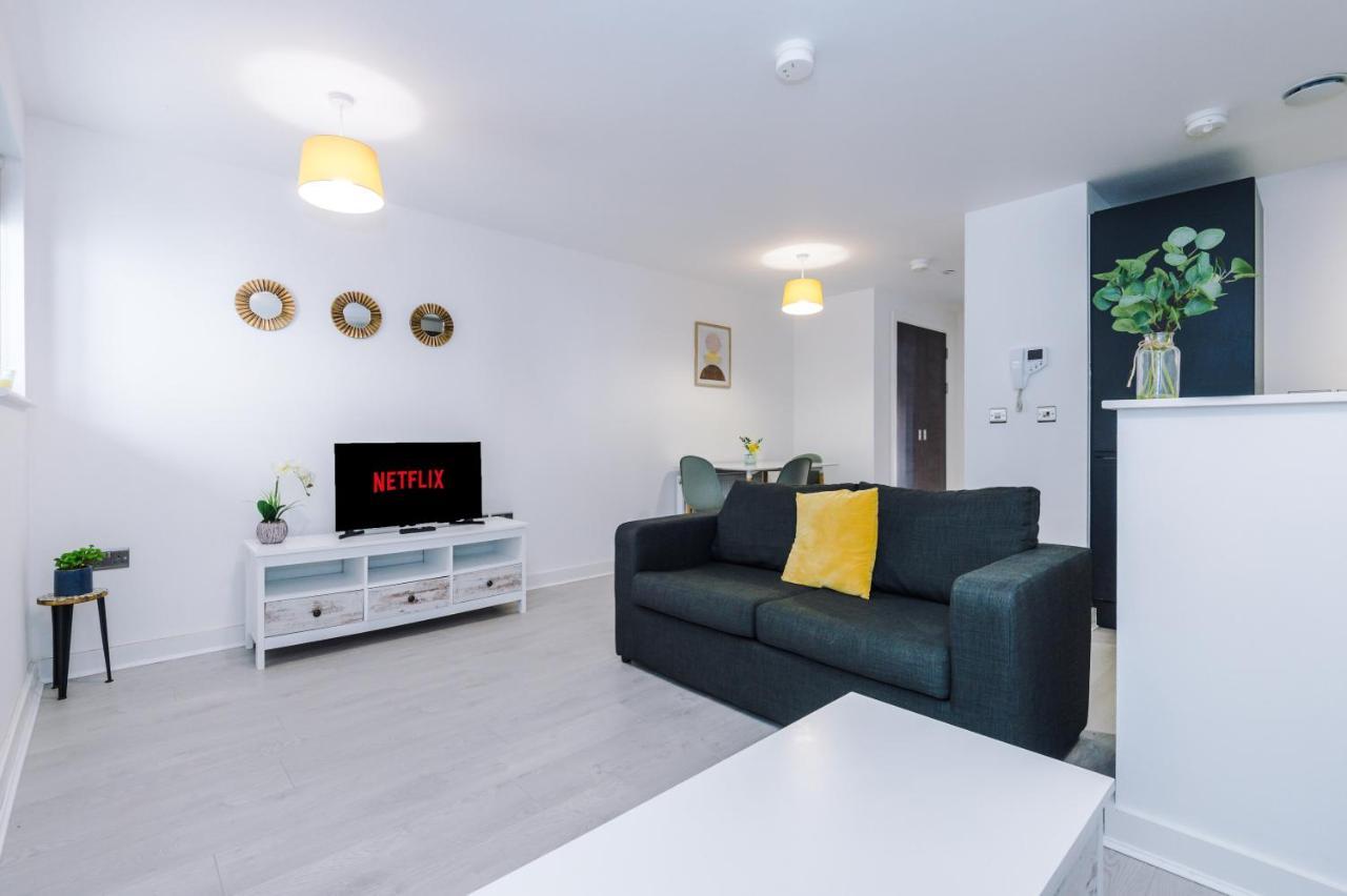 One Bedroom In The Heart Of Liverpool