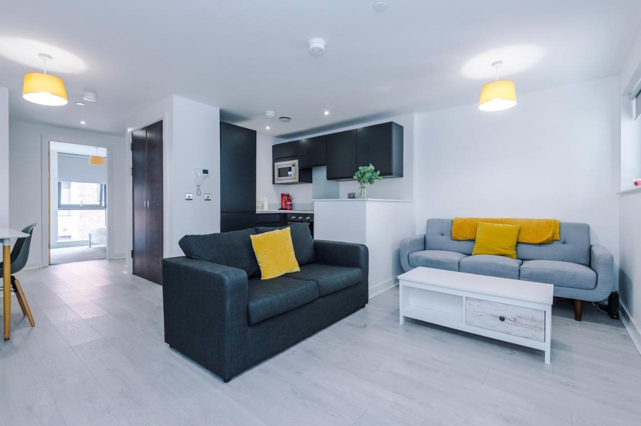 One Bedroom In The Heart Of Liverpool