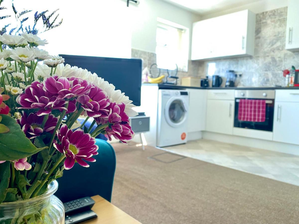 Cosy Flat - Access To Centre/airport/stadiums Liverpool