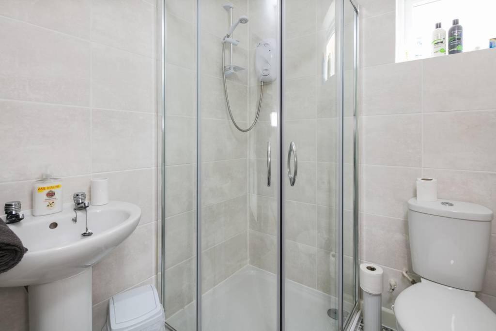 Apartment Cosy Flat - Access To Centre/airport/stadiums *