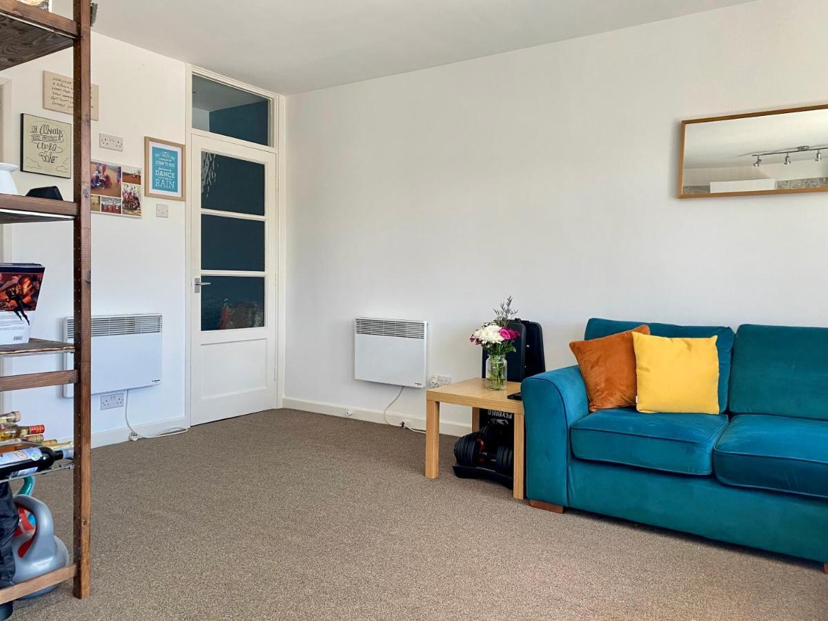 Cosy Flat - Access To Centre/airport/stadiums * Liverpool