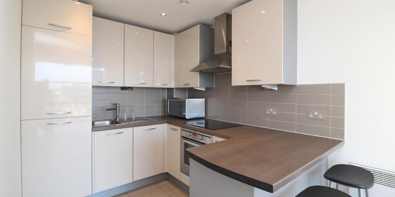 Apartment *city View* 1 Bedroom Central With Balcony Liverpool