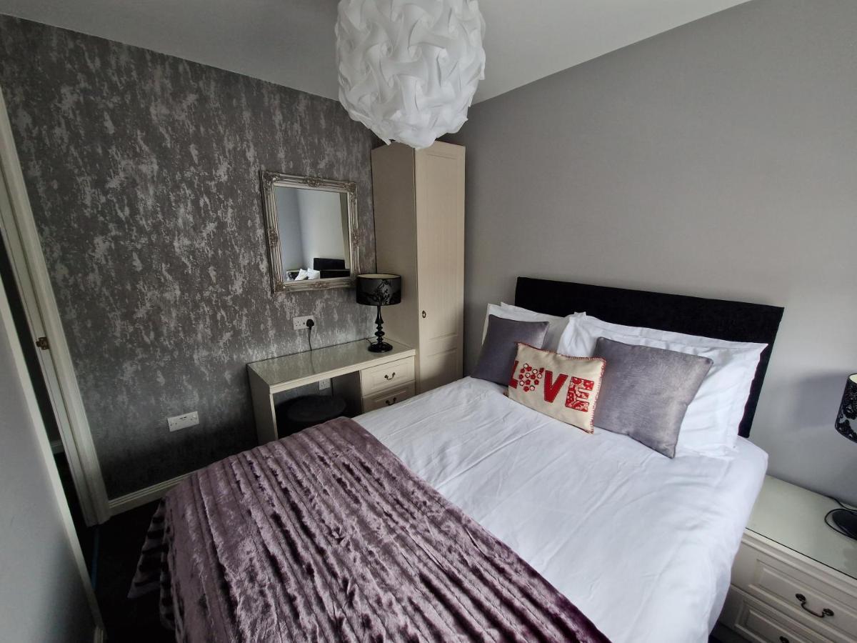 Corner House At L3 Holiday home