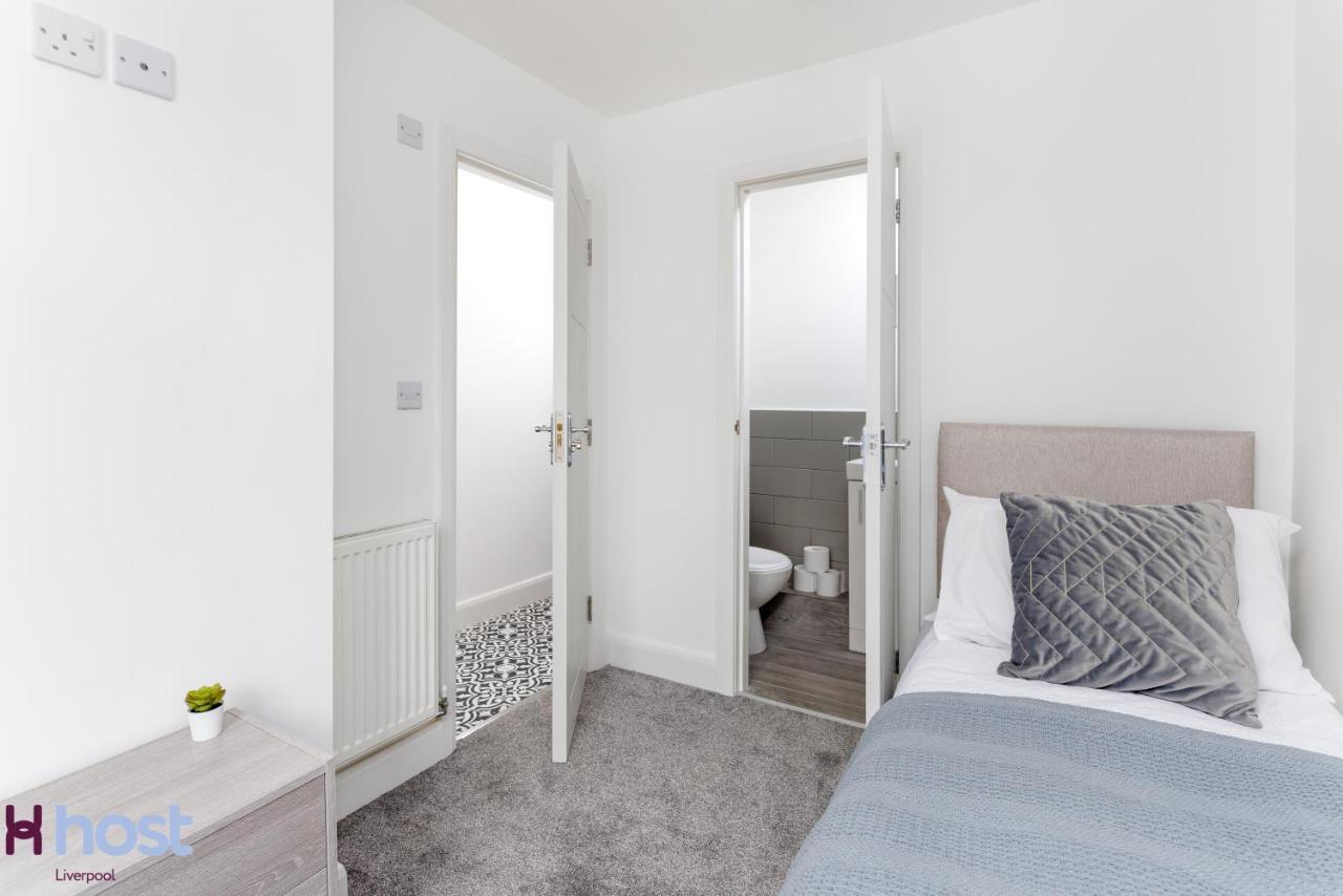 Holiday home Host - Delightful Hidden Gem *