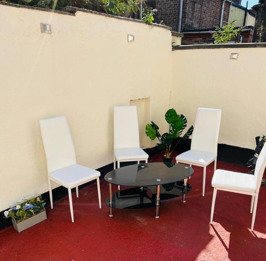 Luxurious Modern House In Anfield! Close To Lfc, Efc, Centre!!! Apartment