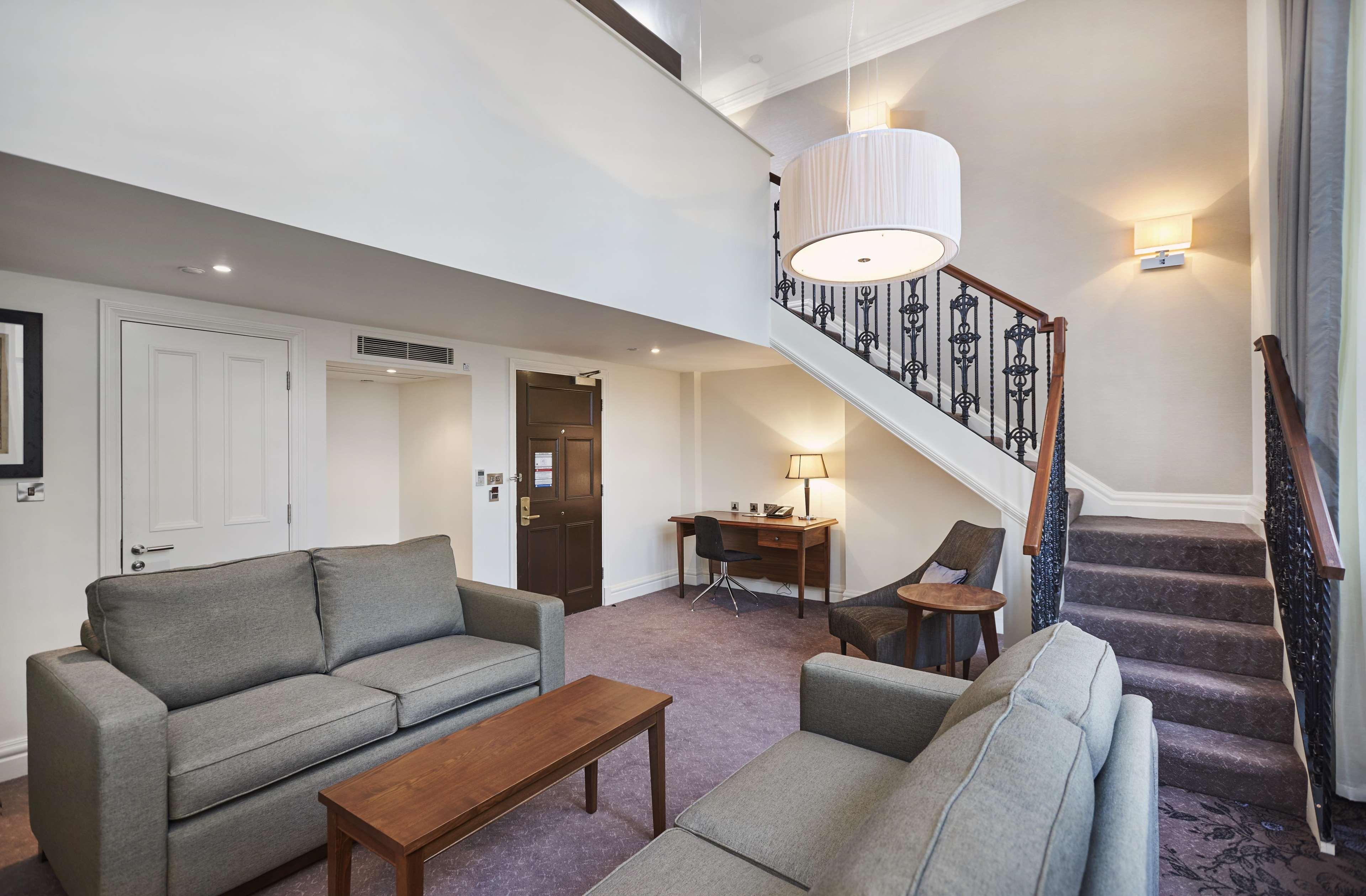 Doubletree By Hilton & 4*