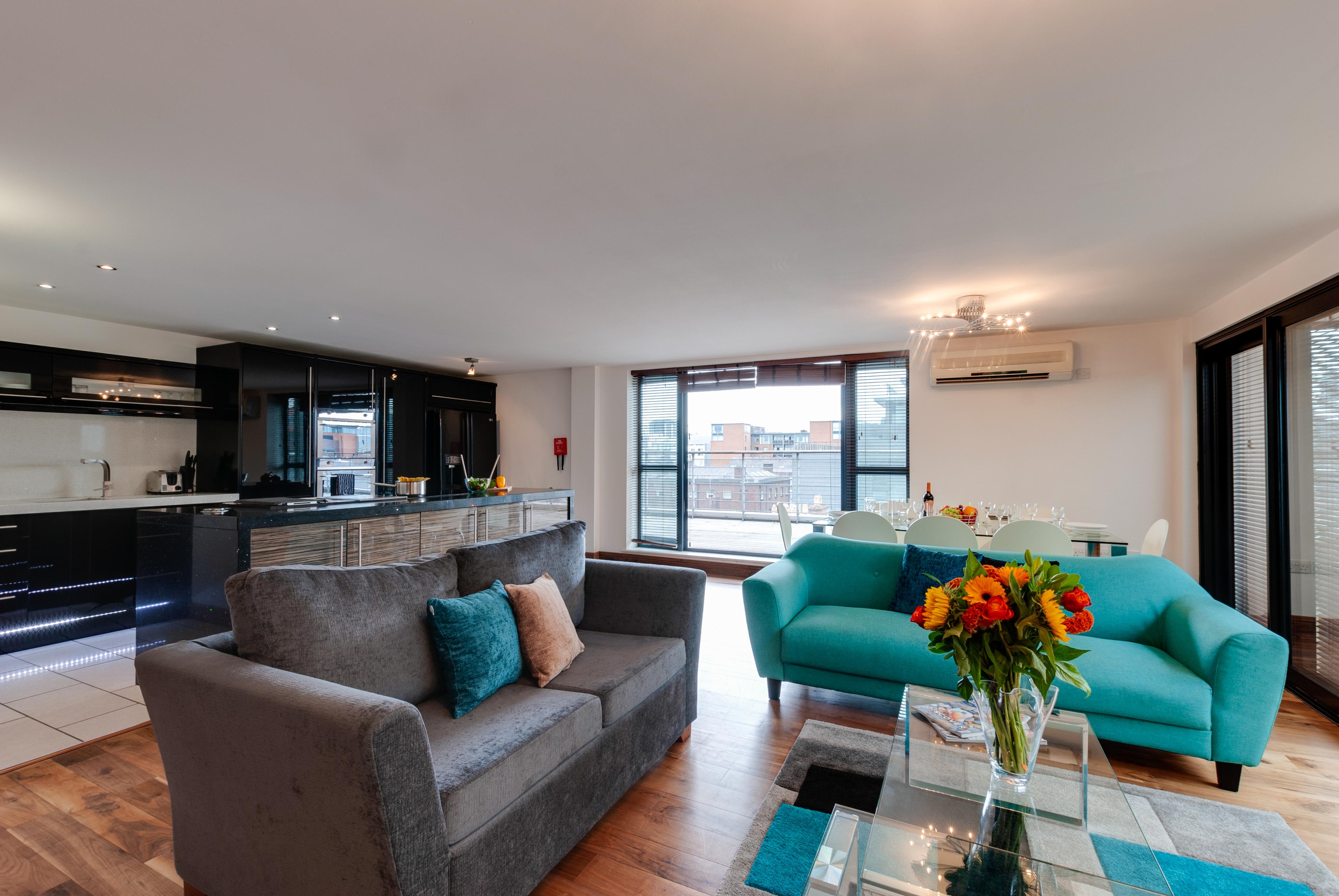 Base Serviced - Duke Street Apartment Liverpool