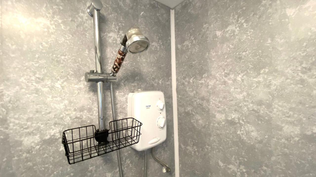 Lovely Stylish Near Penny Lane! Free Parking *