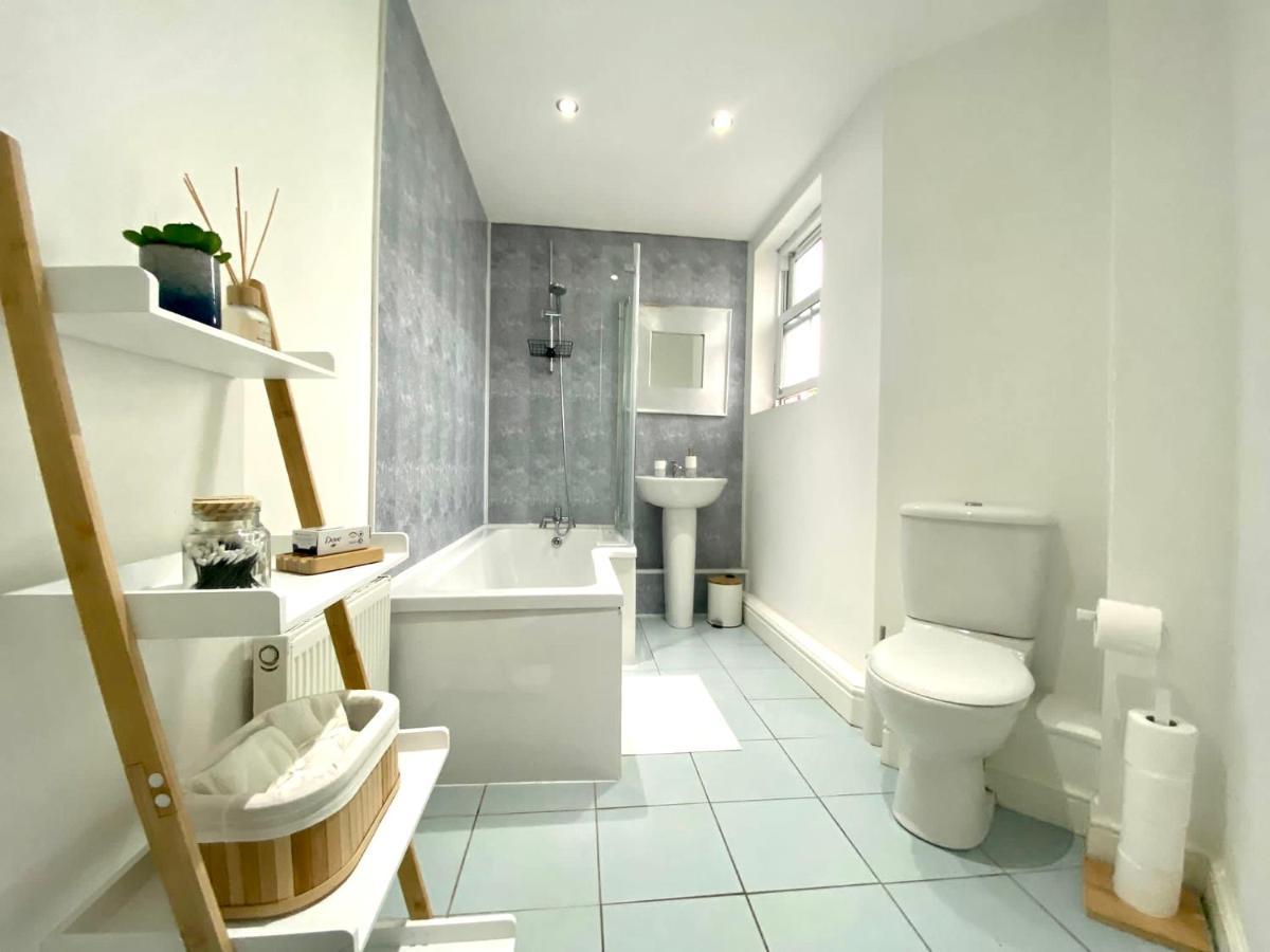 Apartment Lovely Stylish Near Penny Lane! Free Parking Liverpool