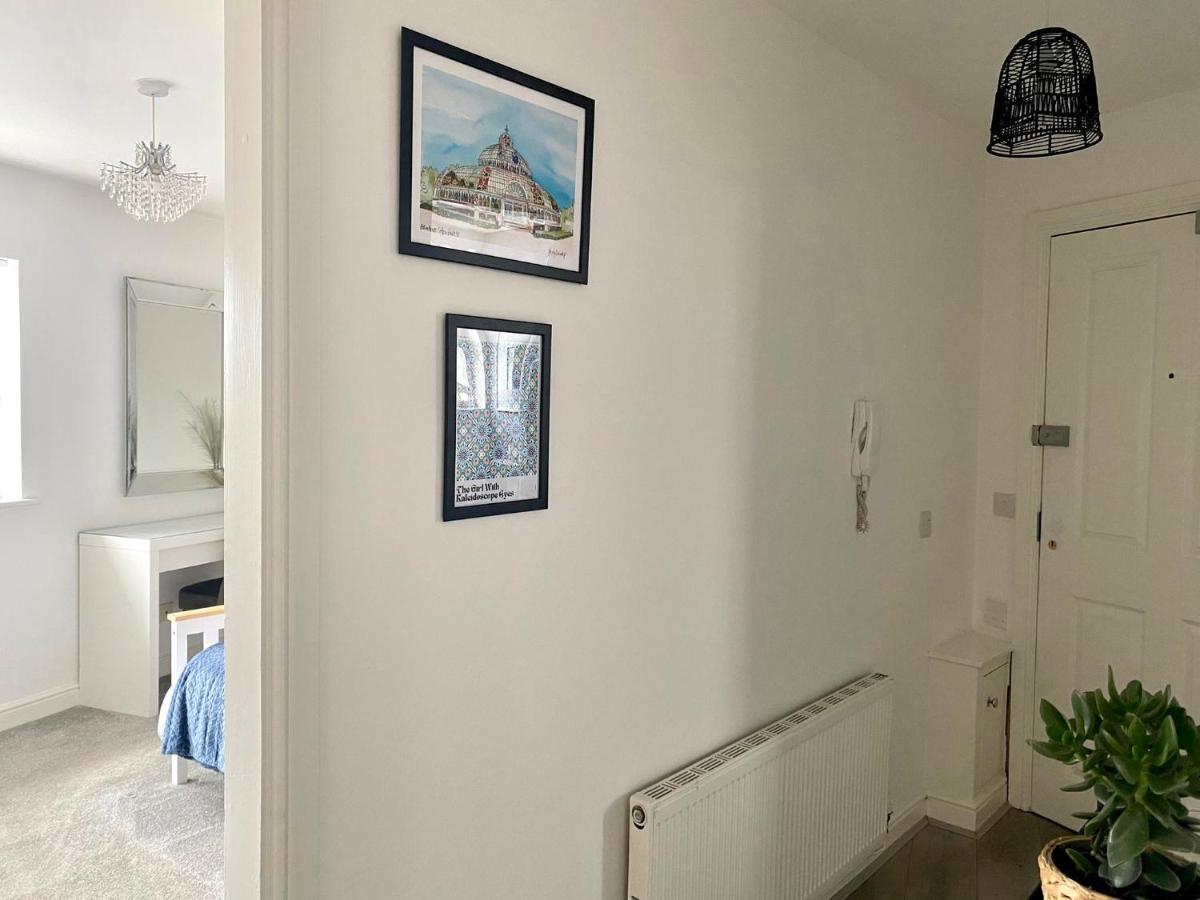 Lovely Stylish Near Penny Lane! Free Parking * Liverpool