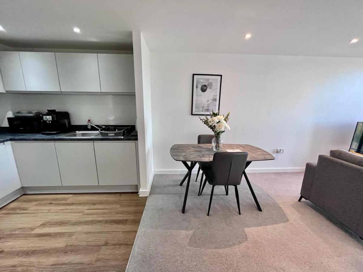 Impressive 1 Bed - Chavasse Apartment *