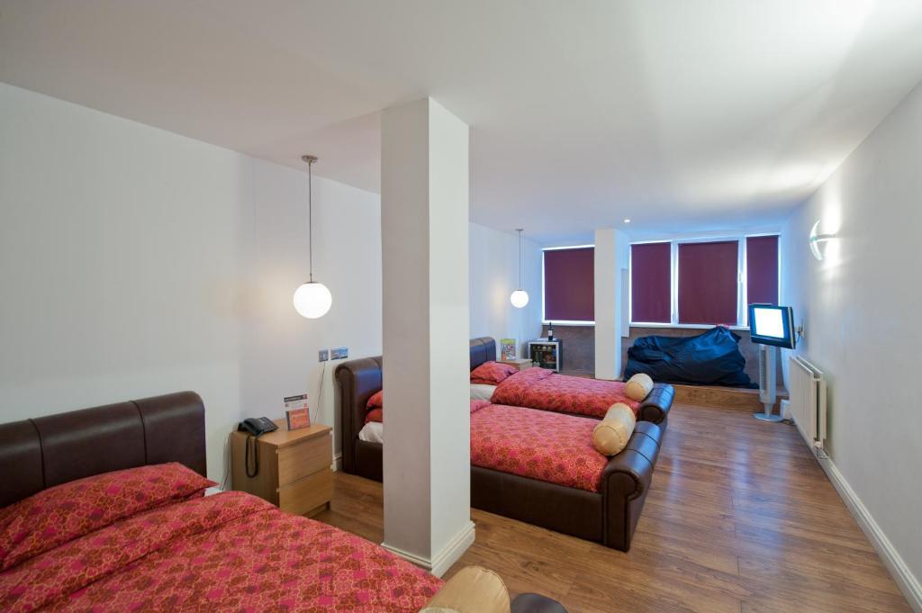 Parr Street Hotel 4*