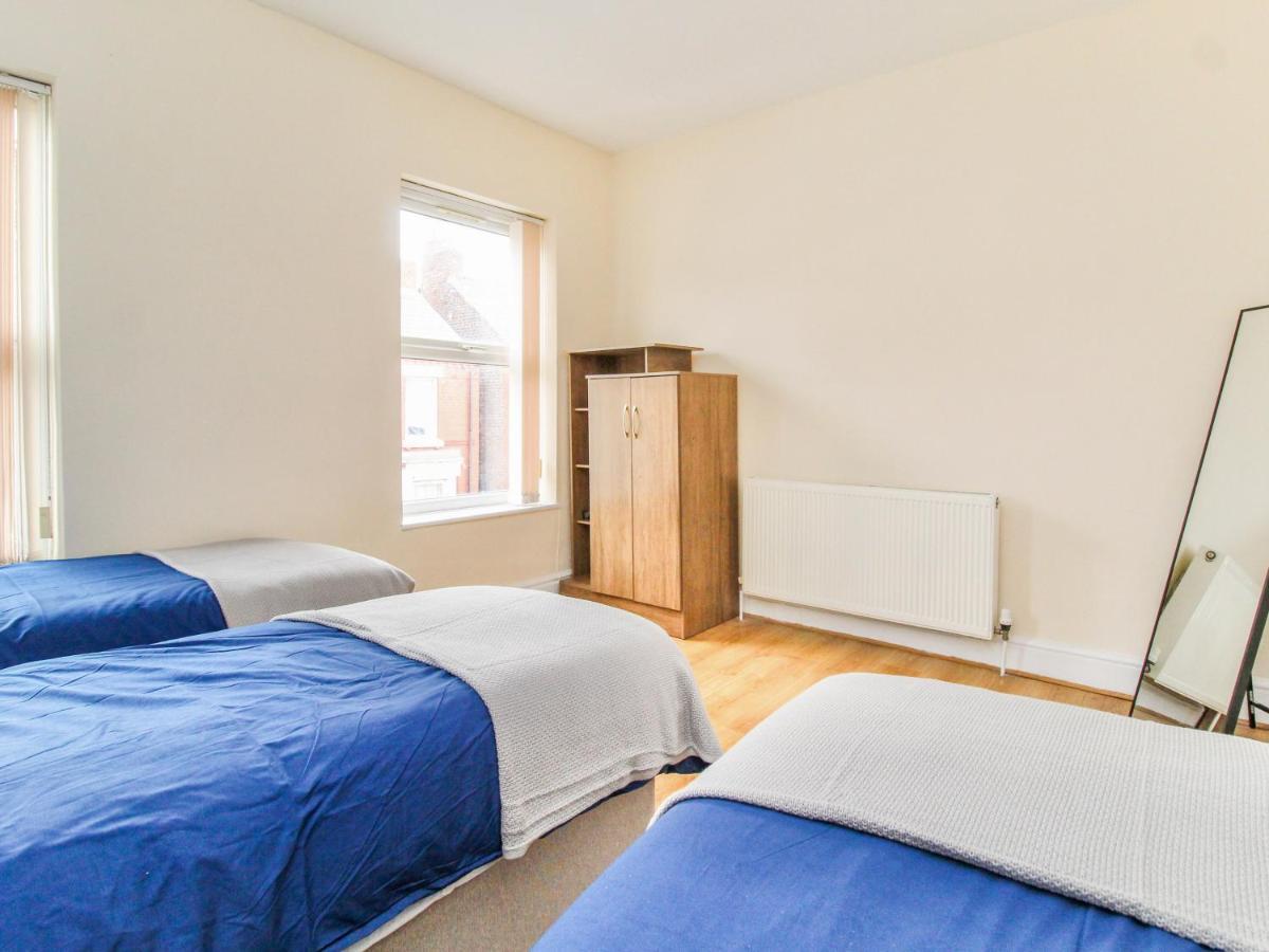 Centre House With Parking & Wifi By Amazing Spaces Relocations Ltd * Liverpool