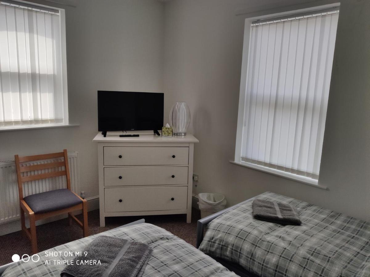 Oakfield Guest house Liverpool