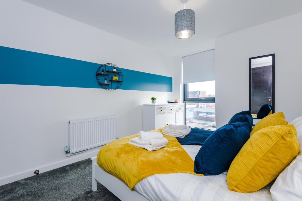 Bright, Luxury Aparthotel, Excellent Location Apartment *