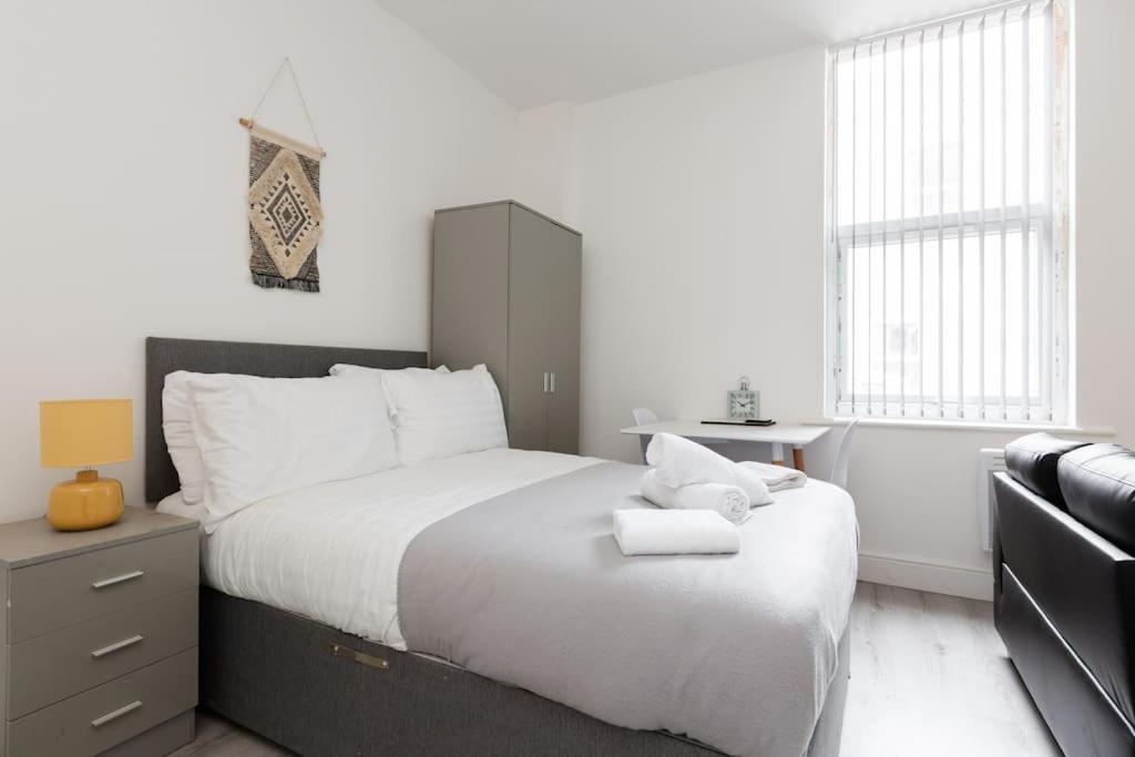 Apartment St Marys Studios-free Street Parking