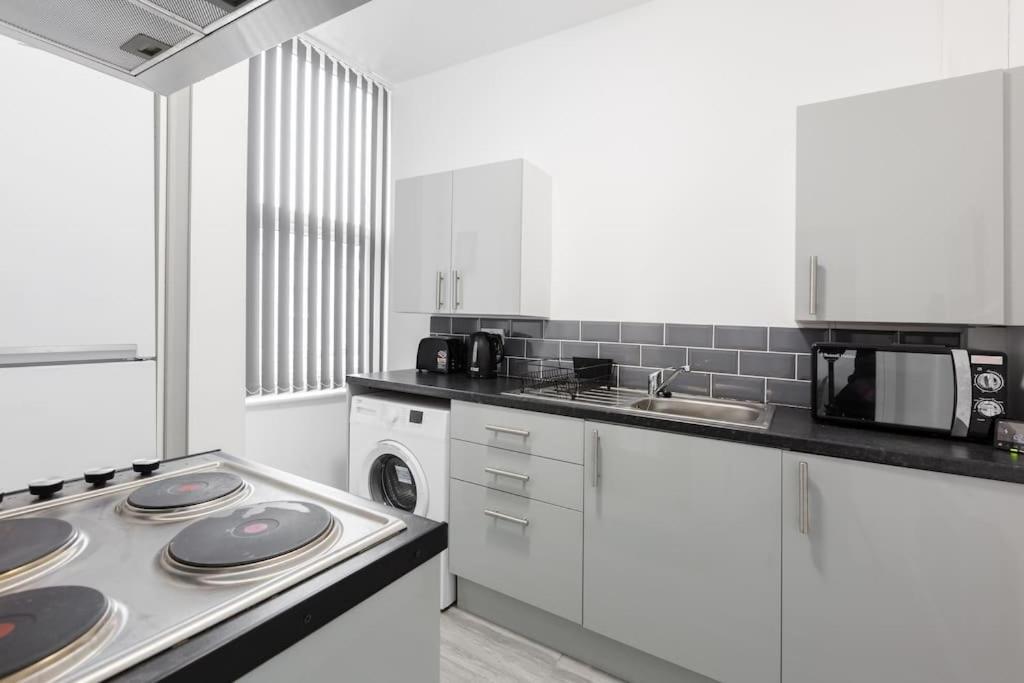 Apartment St Marys Studios-free Street Parking