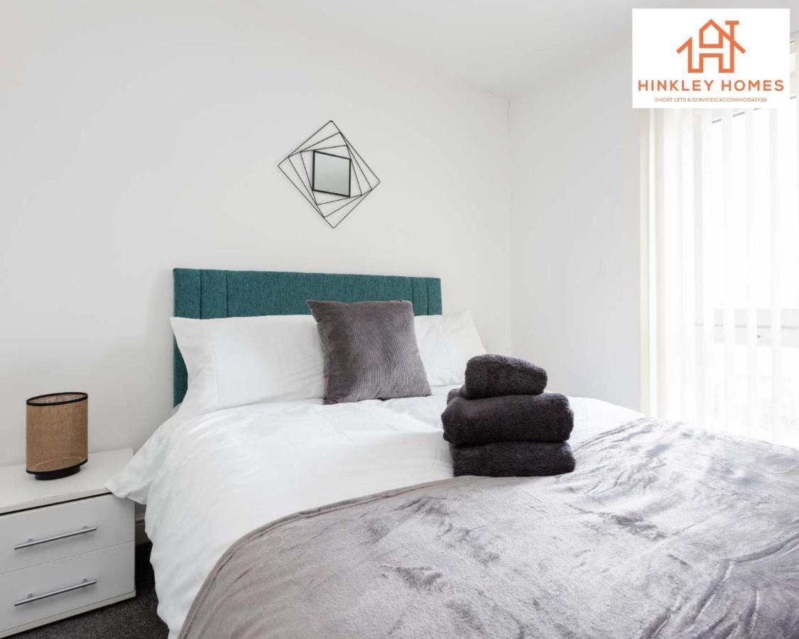 Modern Centre Townhouse By Hinkley Homes Holiday home *