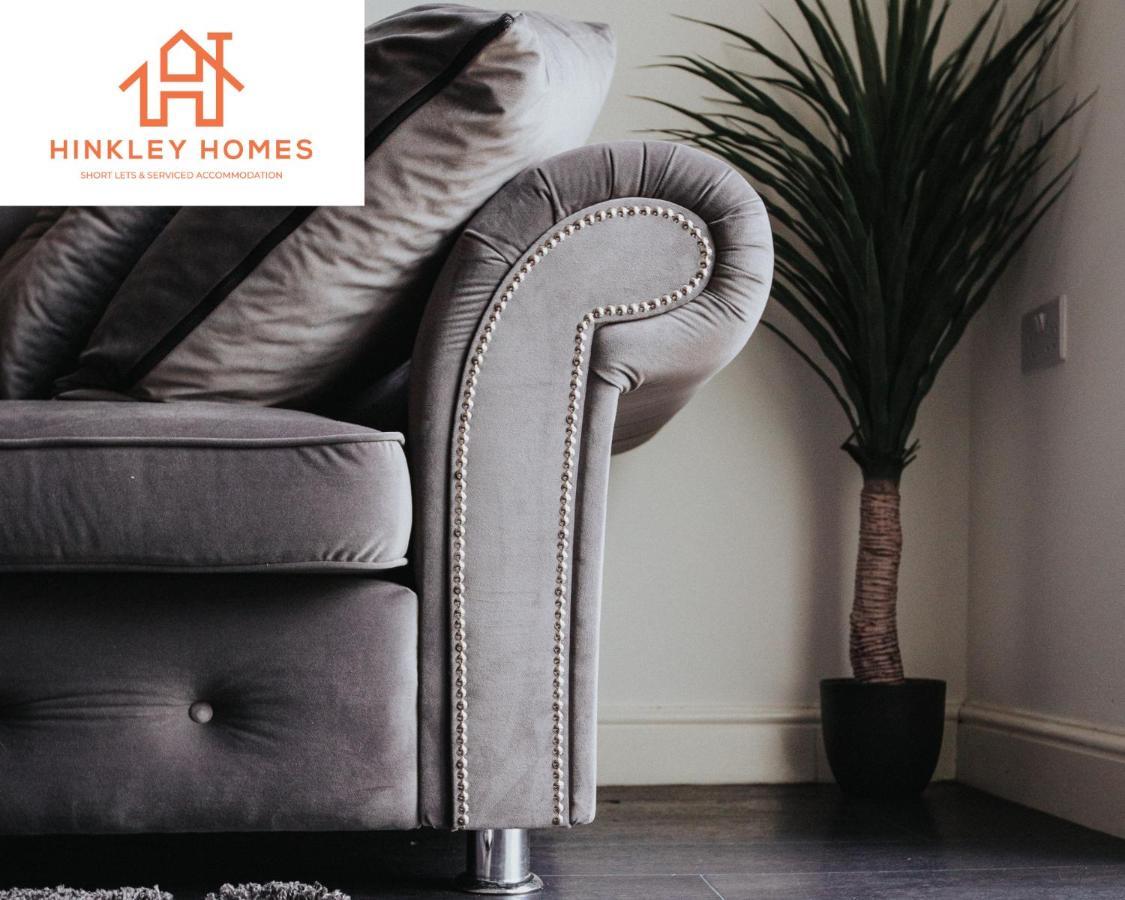 5 Beds - Free Gated Parking - Centre - By Hinkley Homes Short Lets & Serviced Apartment
