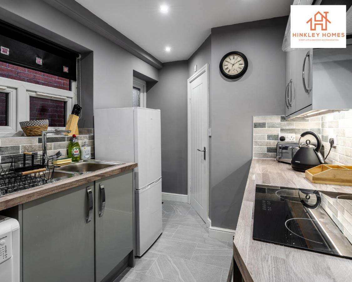 Hinkley Homes: Cozy 2-bedroom House Liverpool