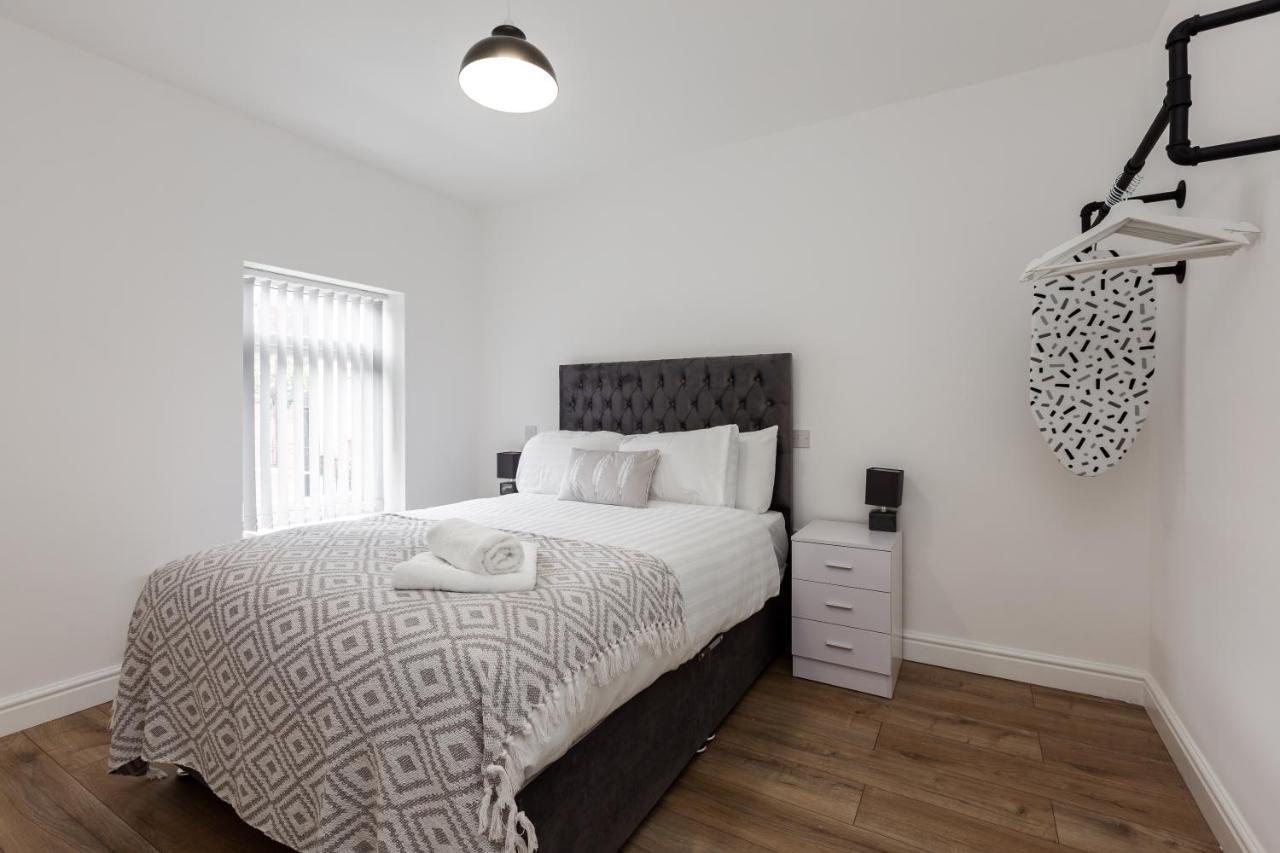 York Free Parking Included Apartment *
