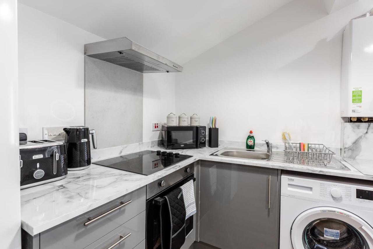 York Free Parking Included Apartment Liverpool