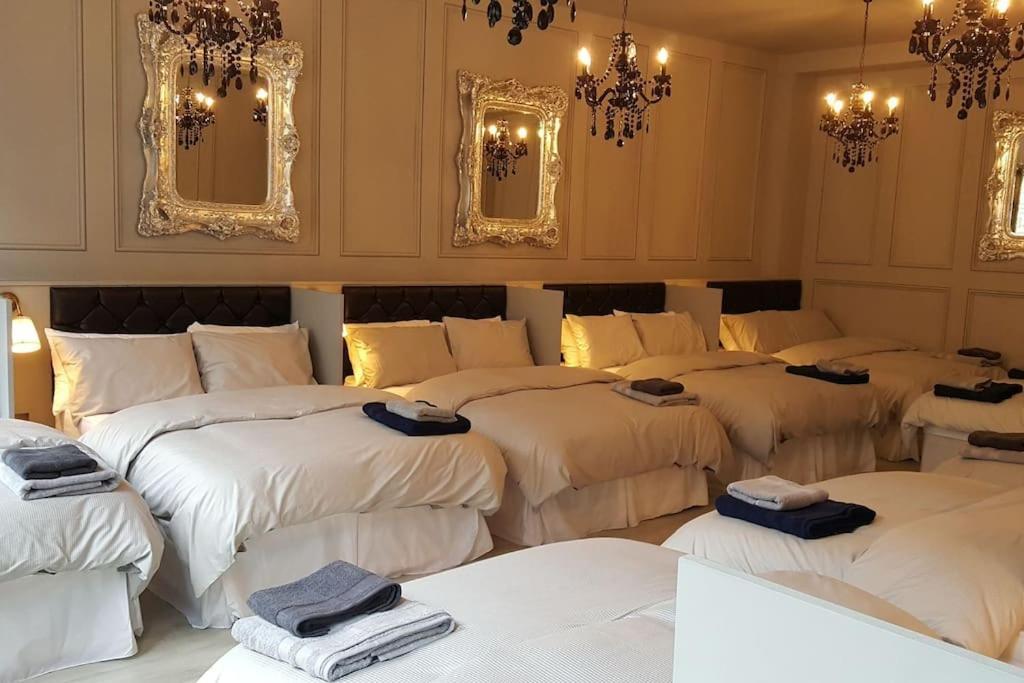 The V.i.p - Sleeps 24! For Large Groups * Liverpool