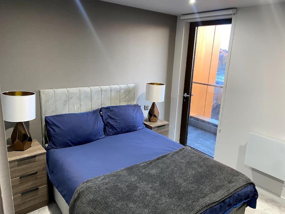 Luxury 1 Bed Full With Balcony