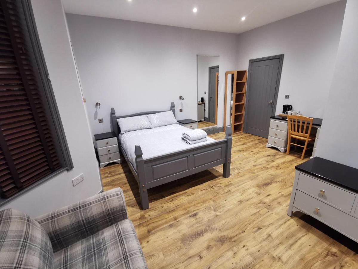 Shared House Close To Center & Lfc/efc Homestay Liverpool