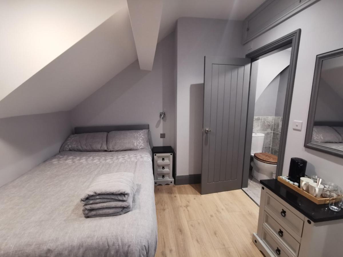 Shared House Close To Center & Lfc/efc *