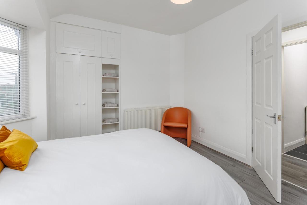 The Empress 2 Bed Terraced House Apartment Liverpool