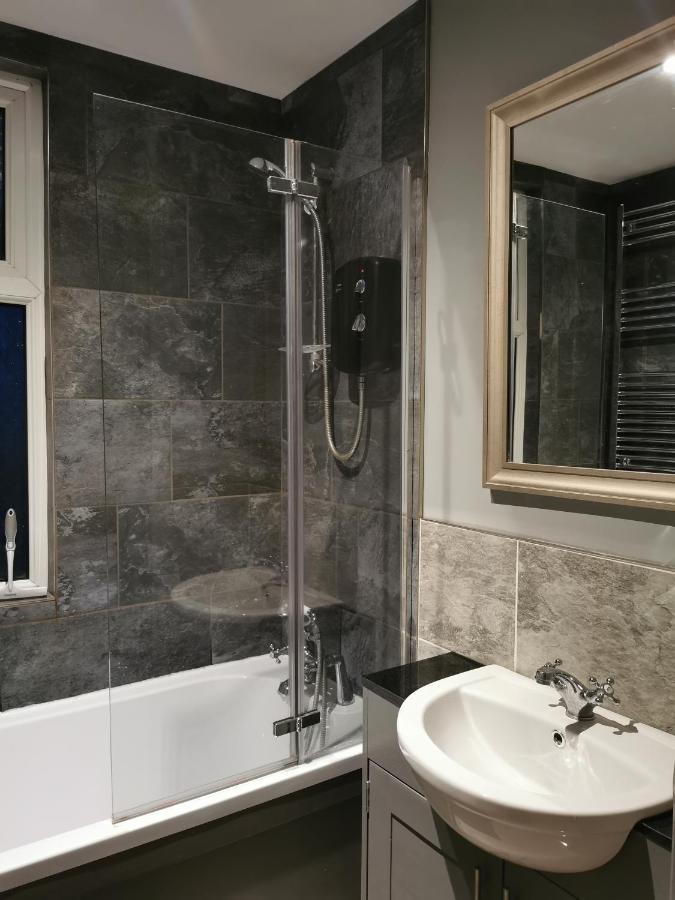 Homestay Shared House Close To Center & Lfc/efc Liverpool