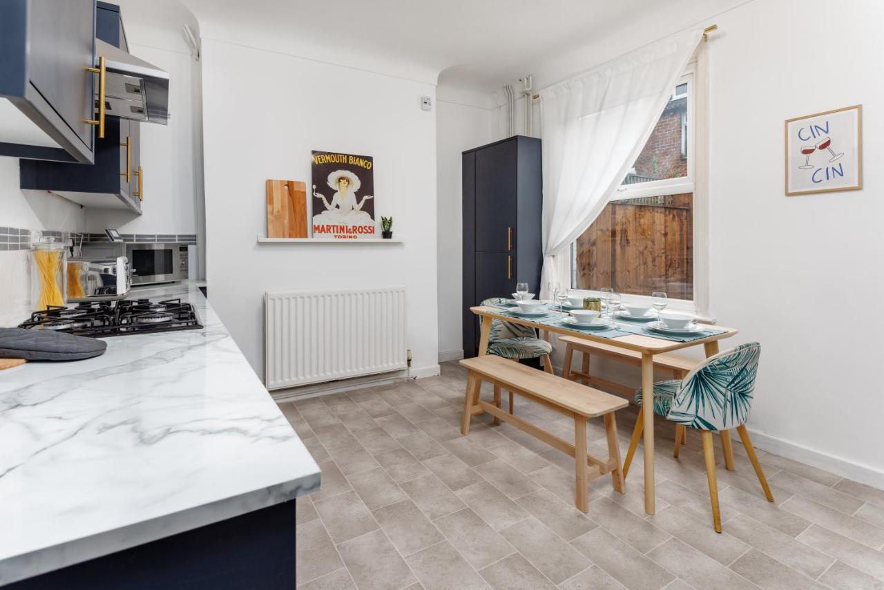 Apartment Talton House - Air Host & - Free Parking