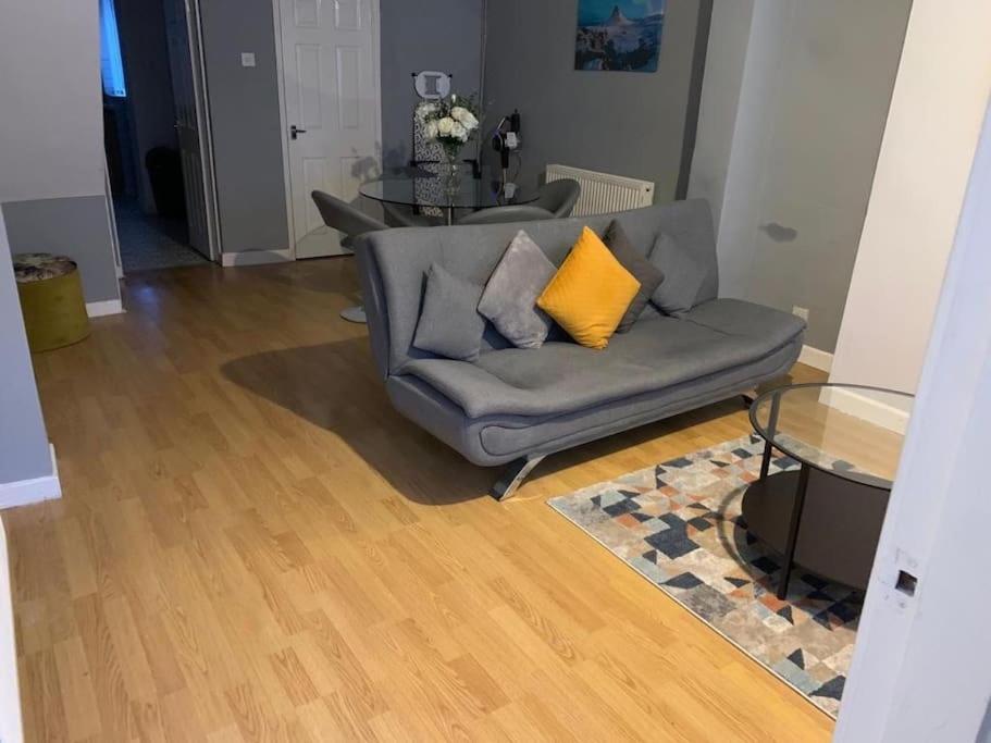 Apartment Goodison *