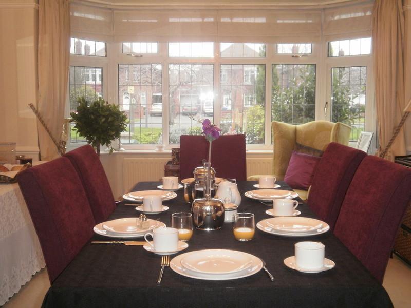 The Avenue Bed & Breakfast