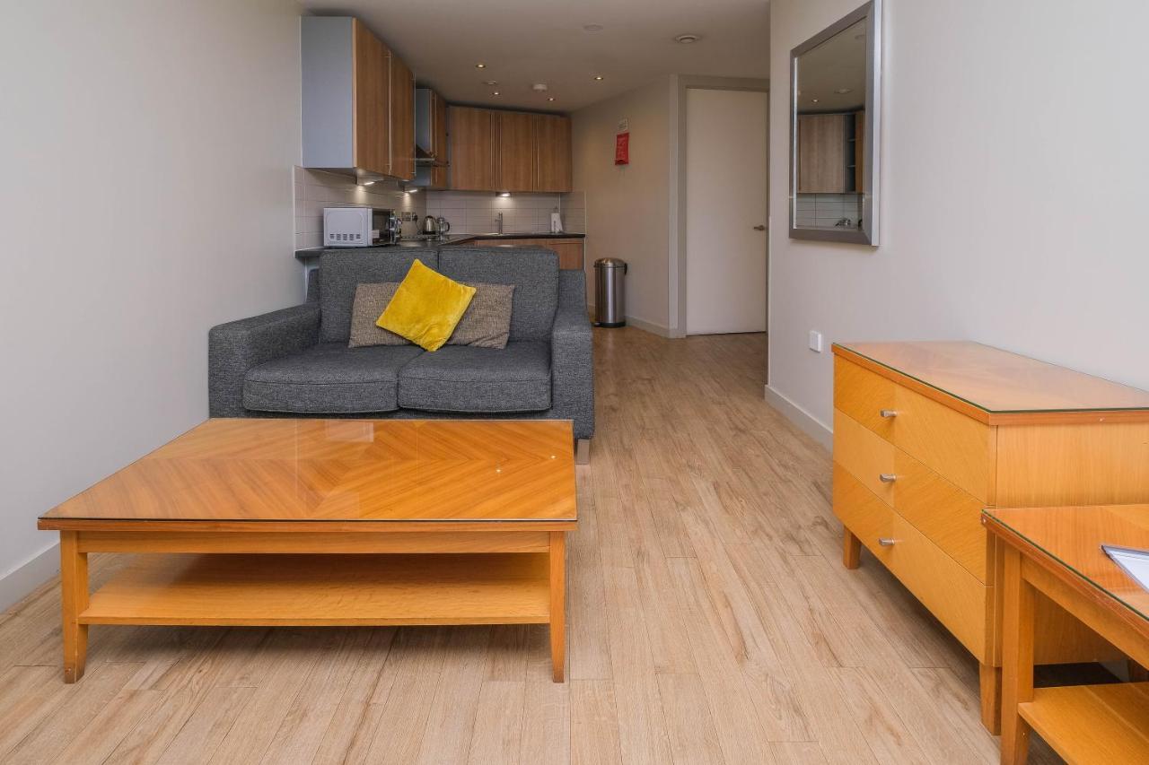Apartment Charming 1 Bedroom Flat In Centre *