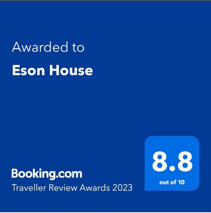 Eson House Apartment