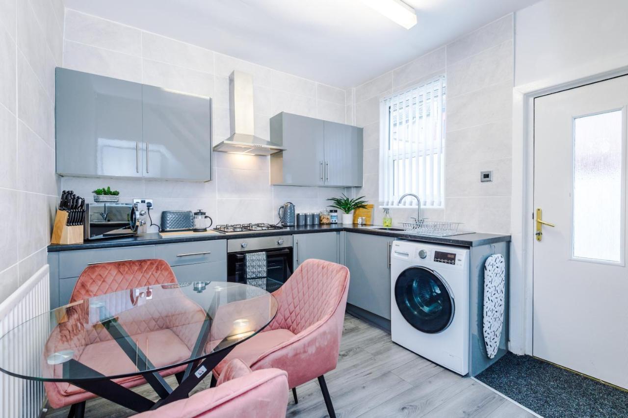 Holiday home Trendy House, Close To Stadiums, Free Wifi And Car Park Liverpool