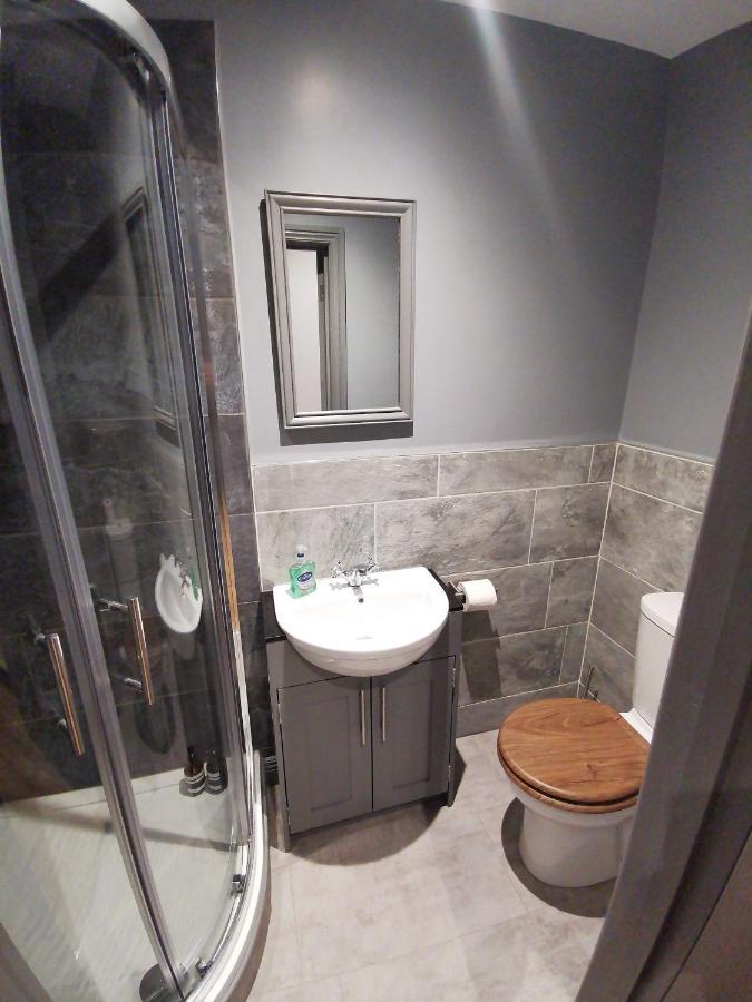 Homestay Shared House Close To Center & Lfc/efc Liverpool