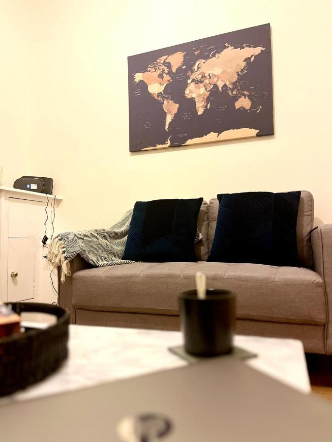 Apartment Centre House With Parking & Wifi By Amazing Spaces Relocations Ltd Liverpool